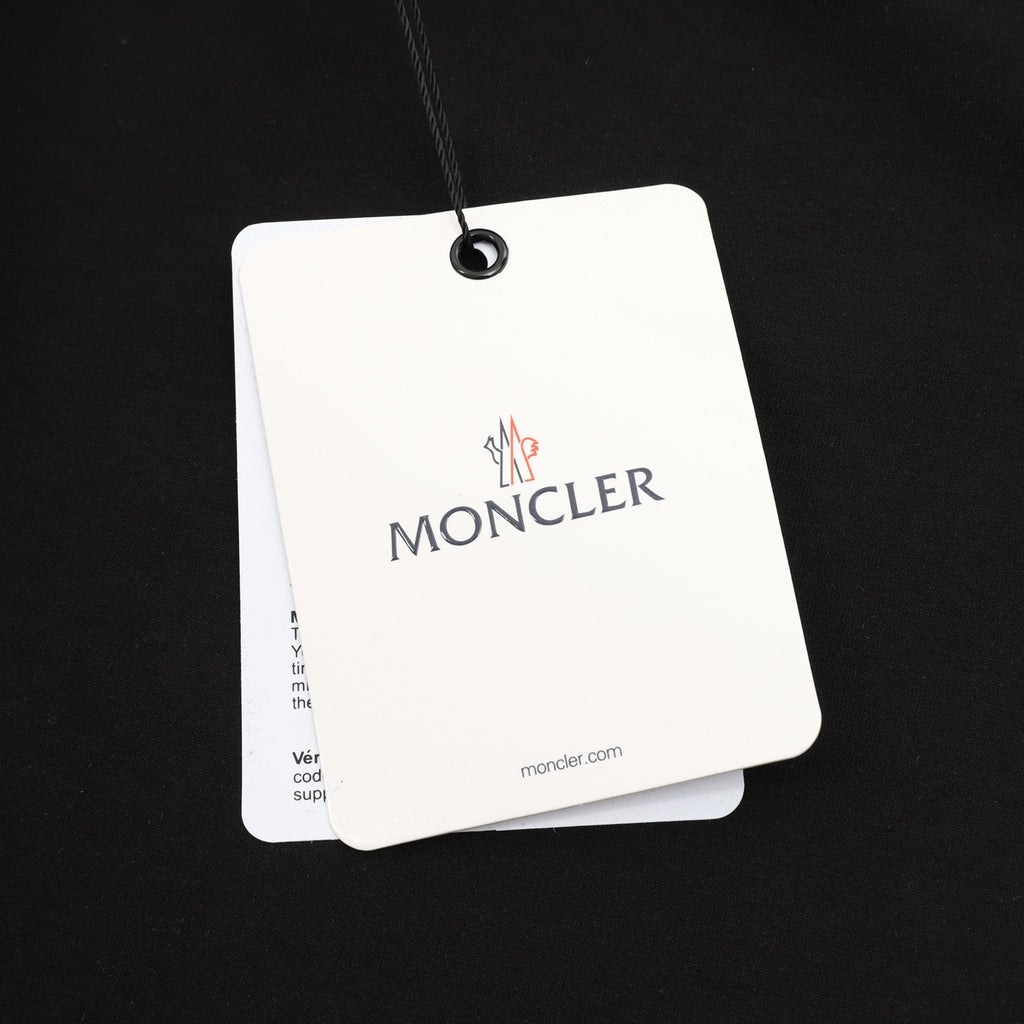 Moncler Logo Short - view 6
