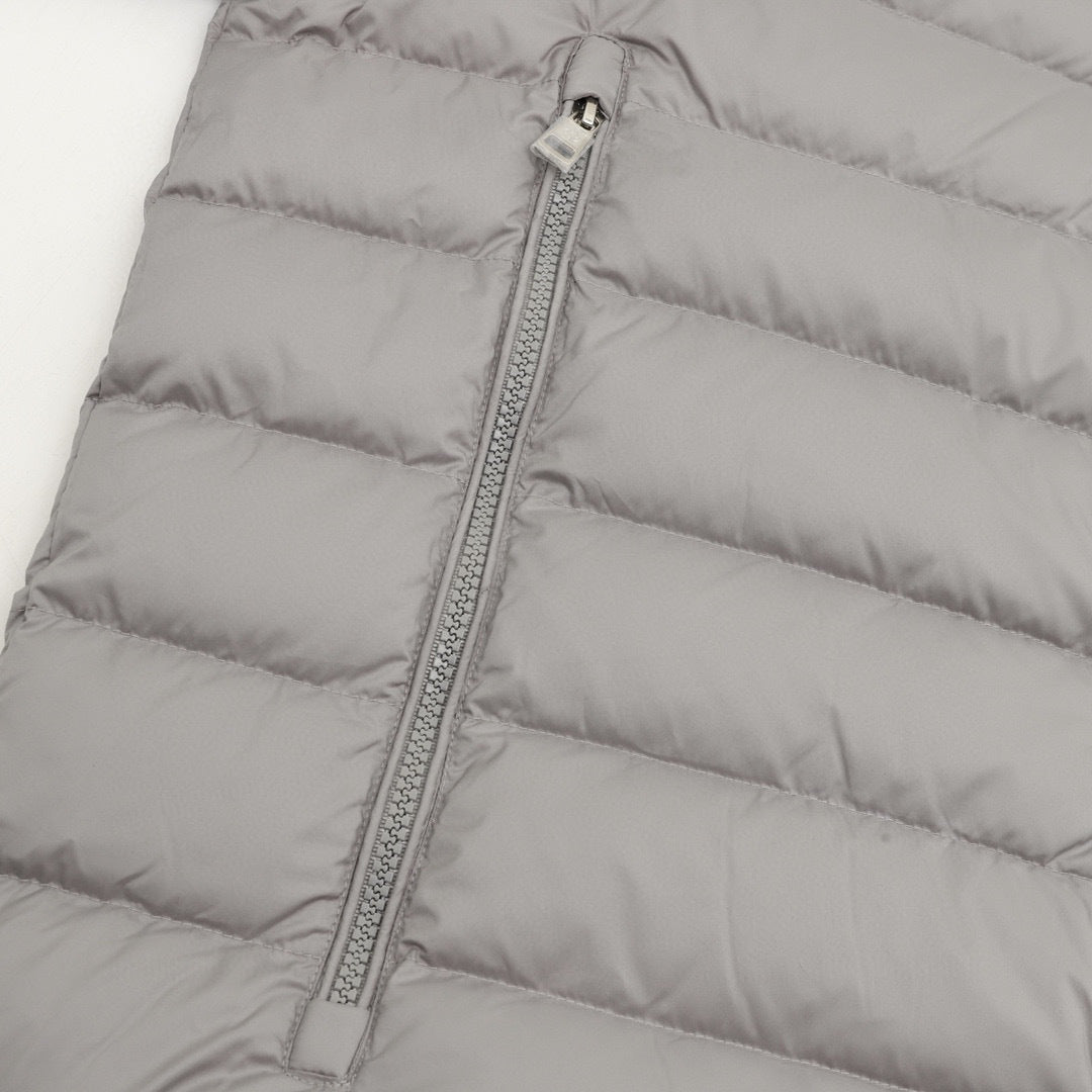 Moncler Hooded Zip-Up Logo Down Jacket - view 6