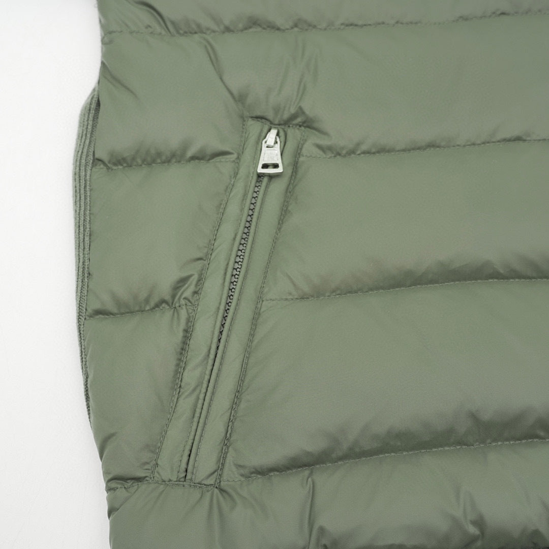 Moncler Hooded Zip-Up Lightweight Down Jacket - view 6