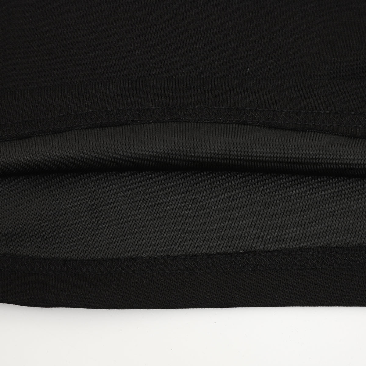 Moncler Embroidered Logo Short - view 6