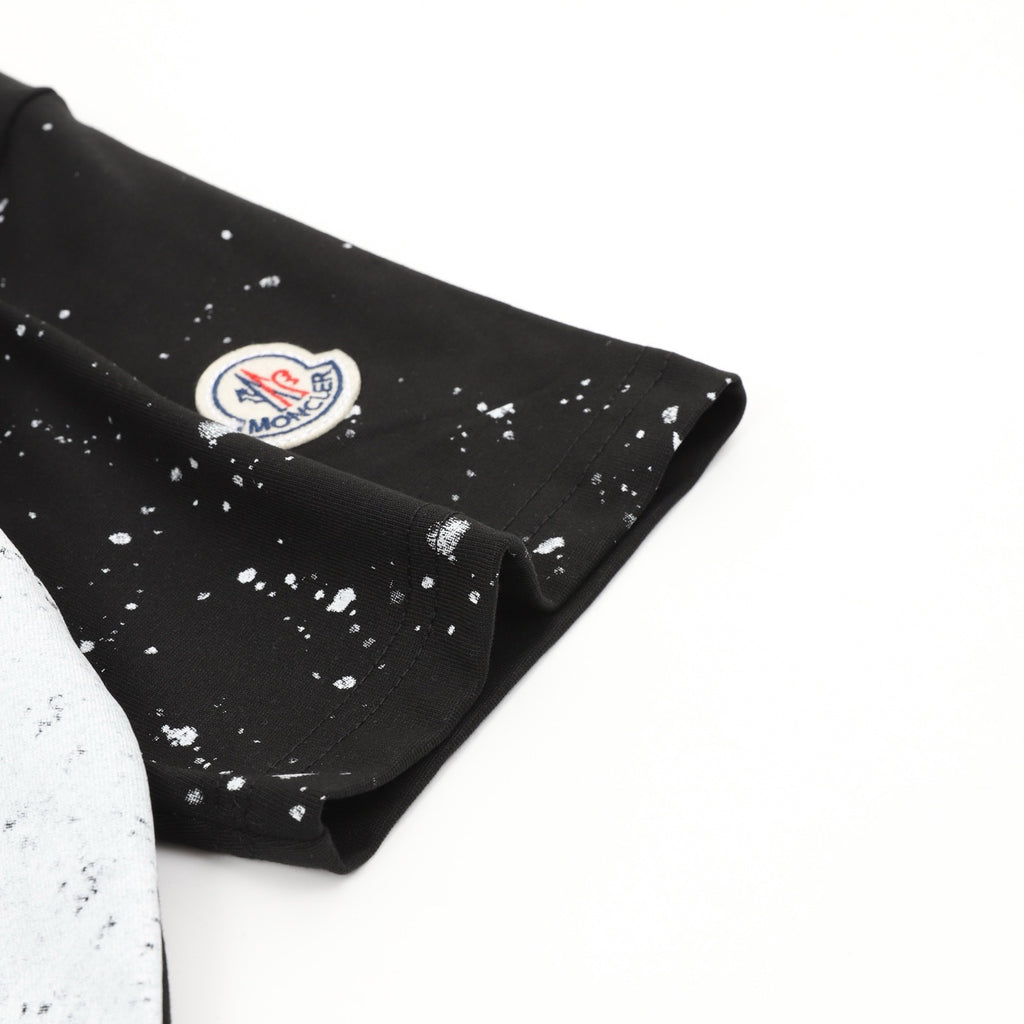Moncler Graphic Logo T-Shirt - view 7