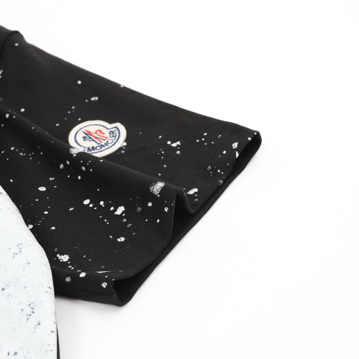 Moncler Graphic Logo T-Shirt - view 7