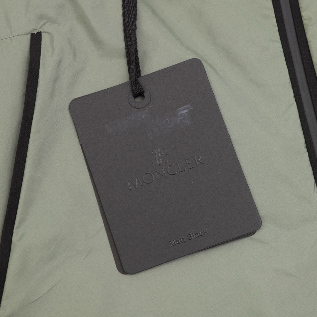 Moncler Hooded Graphic Logo Vest - view 7