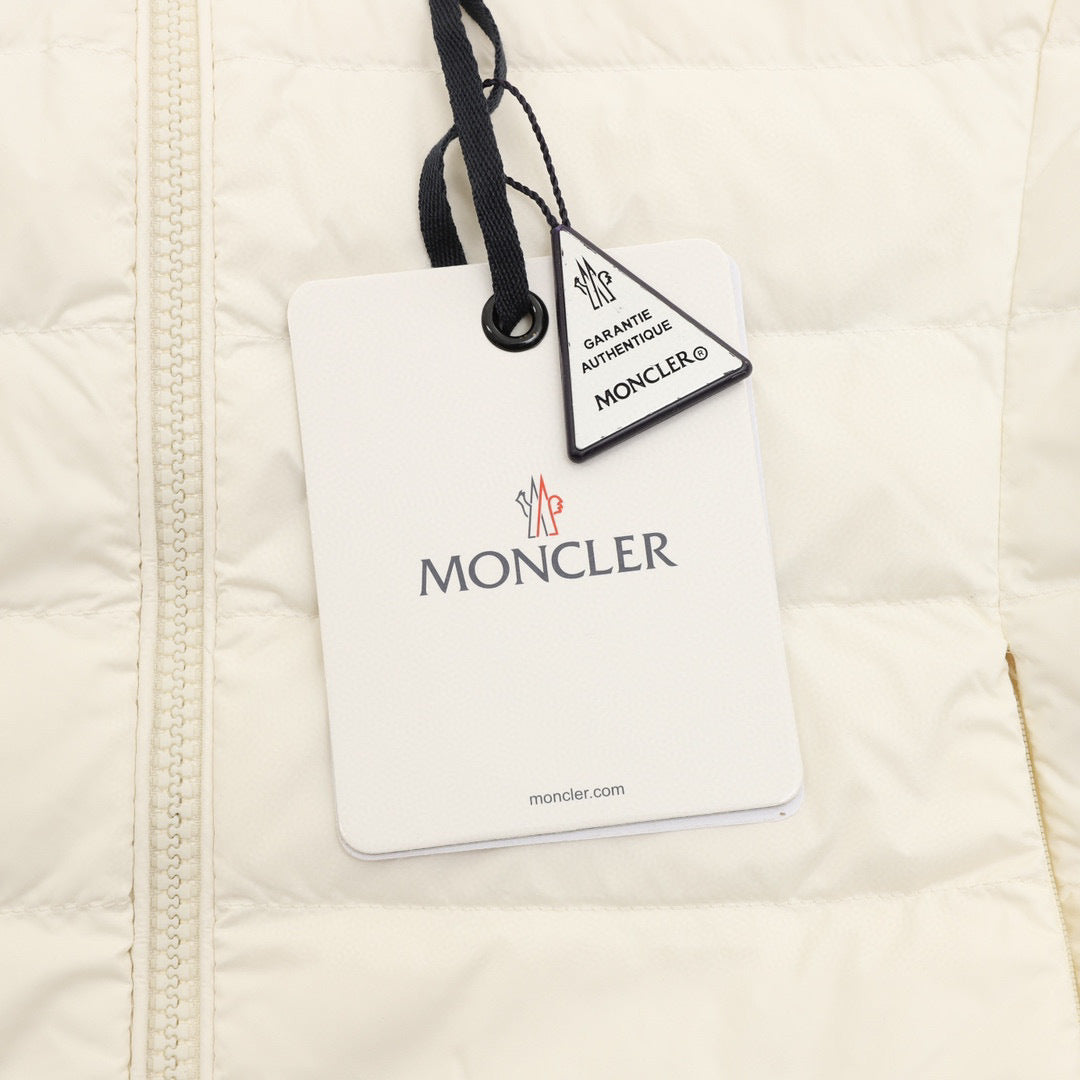 Moncler Women's Hooded Zip-Up Down Jacket - view 7