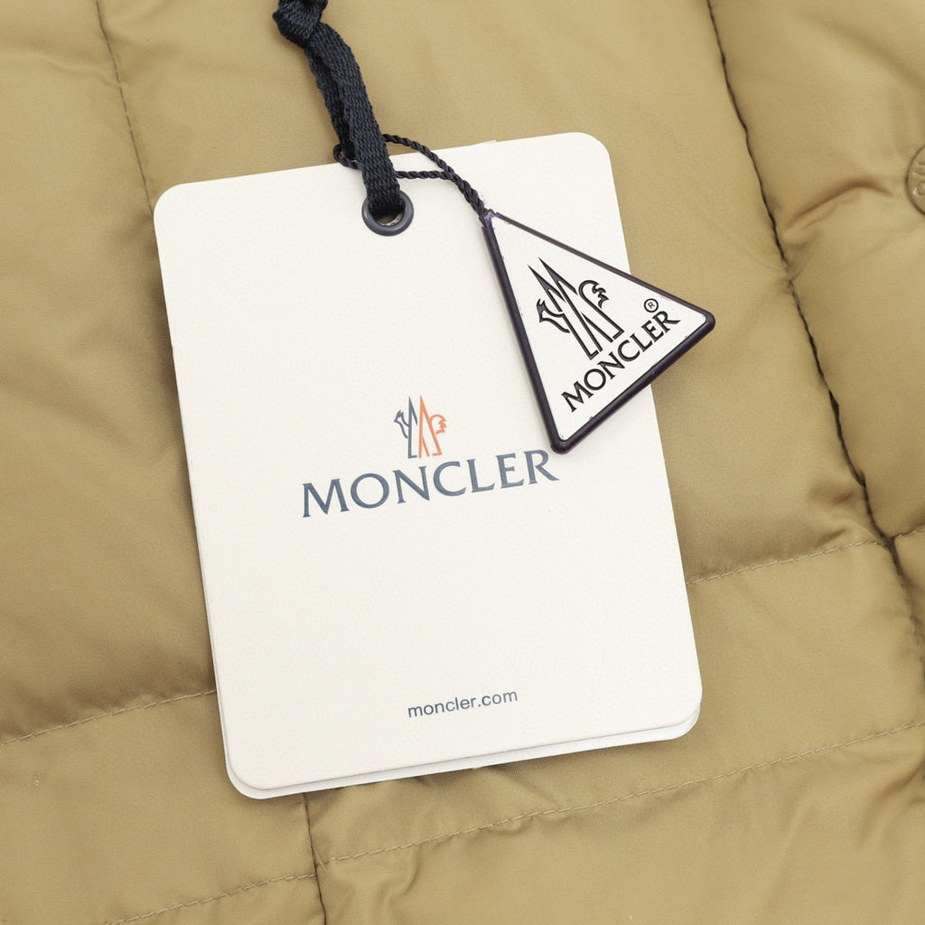 Moncler Women's Hooded Zip-Up Down Jacket - Black - view 7