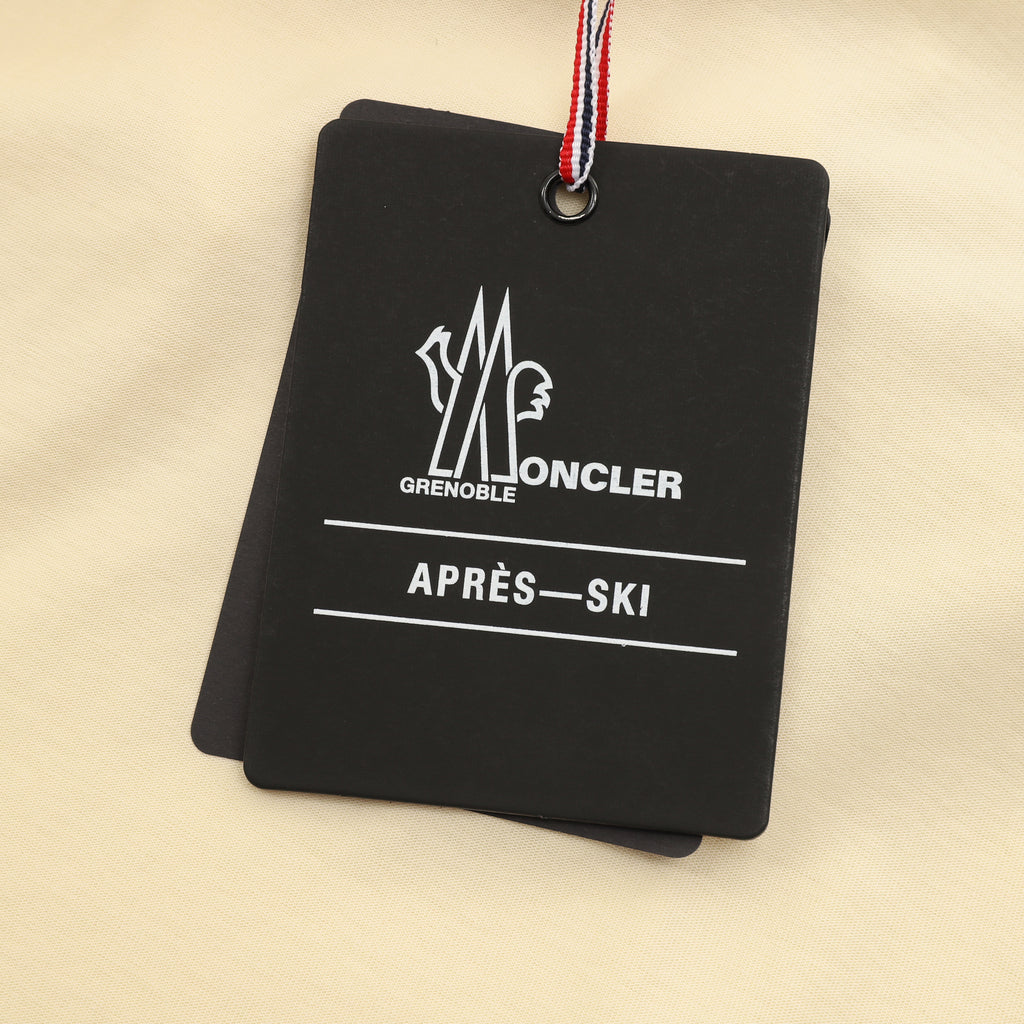 Moncler Logo T-Shirt - view 7