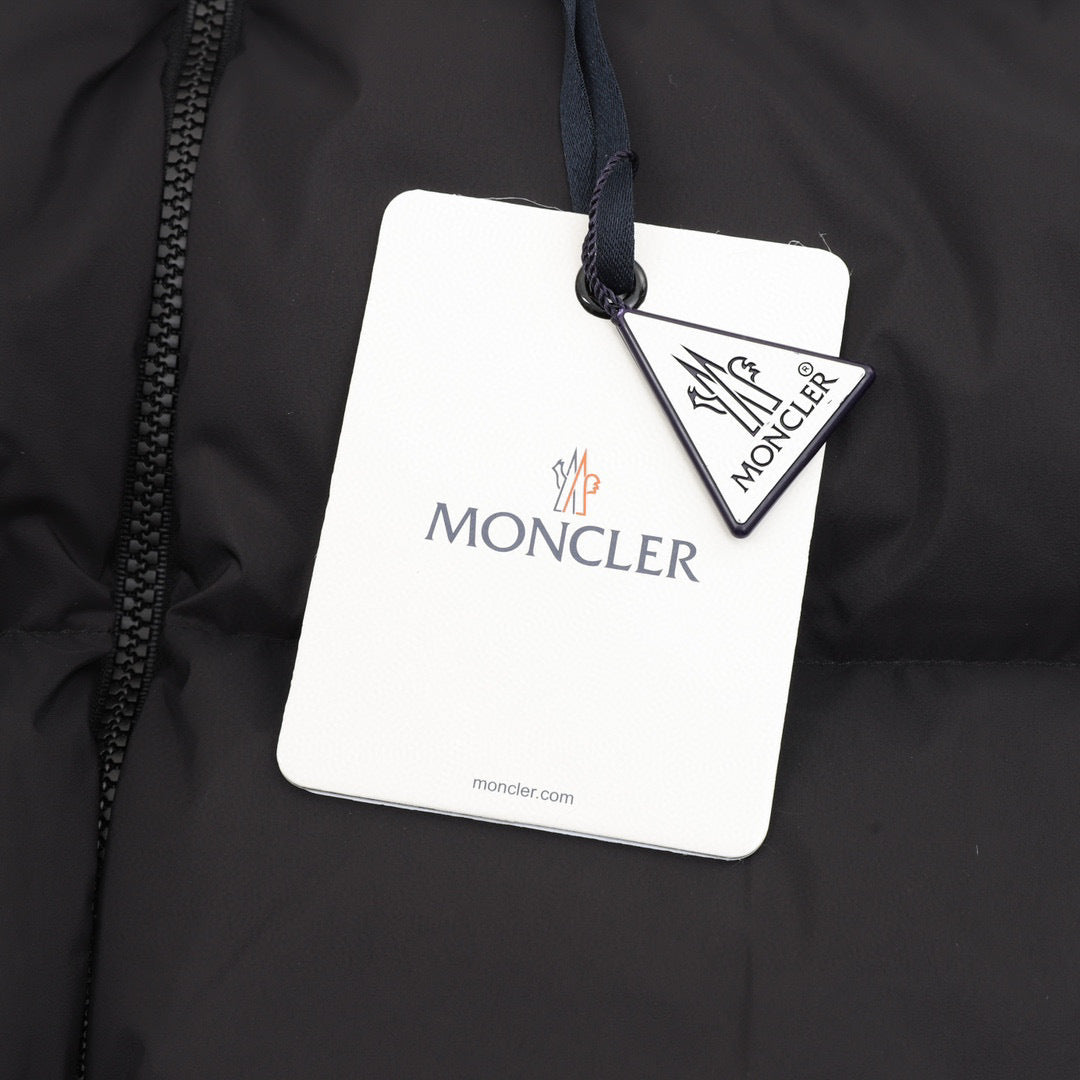 Moncler Zip-Up Logo Vest - view 7