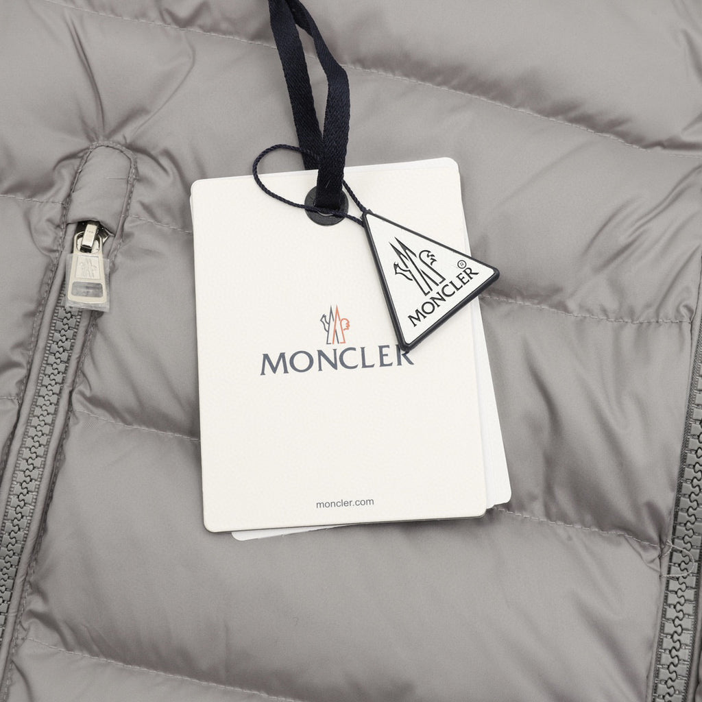 Moncler Hooded Zip-Up Logo Down Jacket - view 8