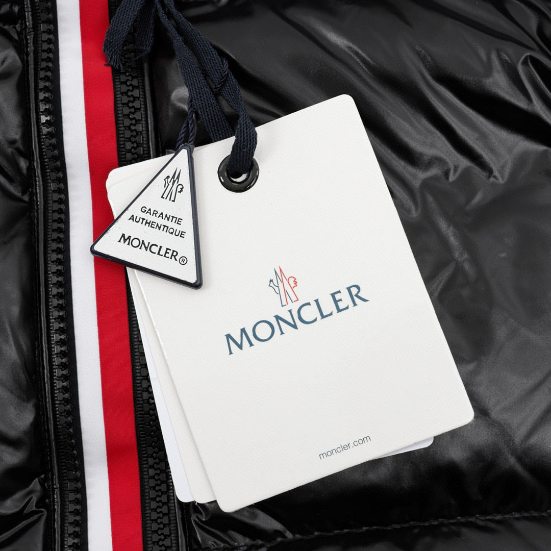 Moncler Hooded Zip-Up Down Jacket - view 8