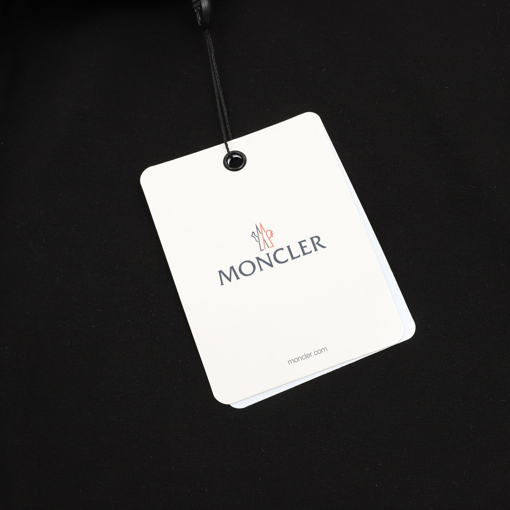 Moncler Embroidered Logo Short - view 8
