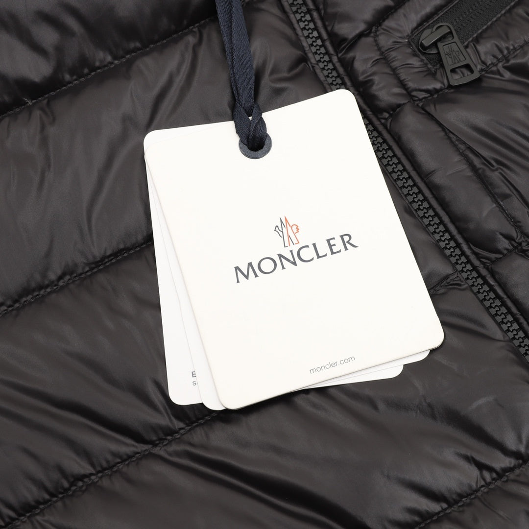 Moncler Zip-Up Lightweight Down Jacket - view 8