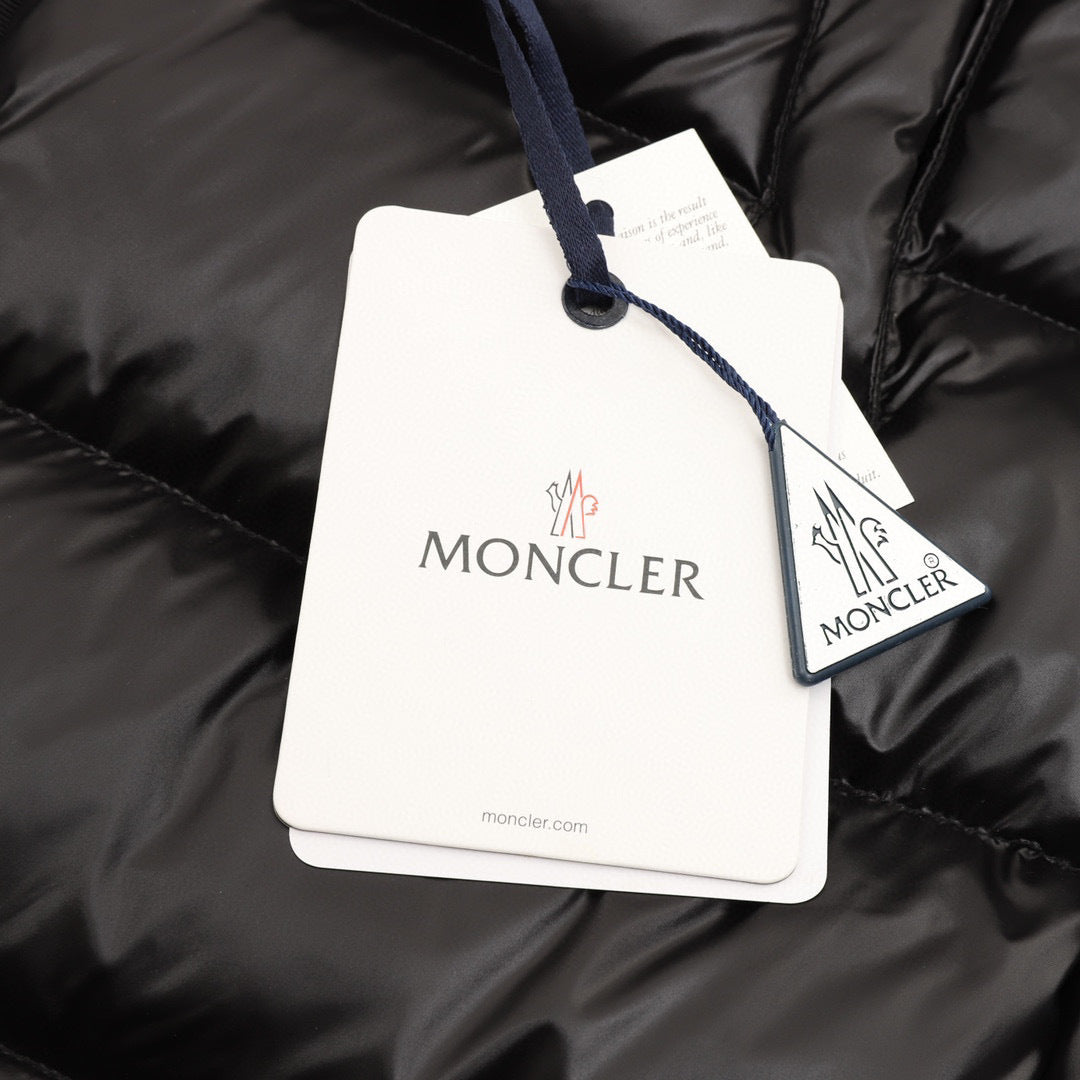 Moncler Women's Hooded Lightweight Down Jacket - view 8