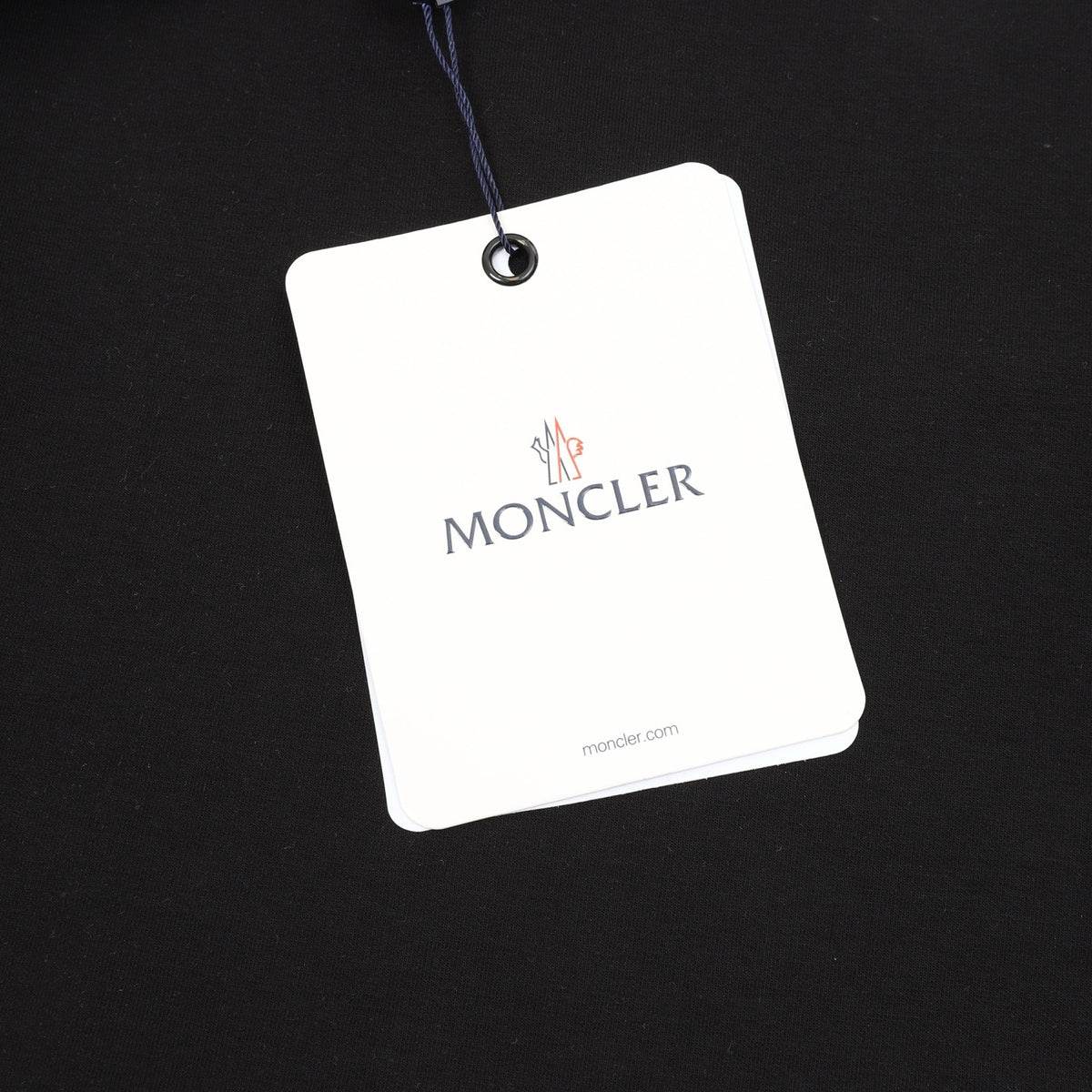 Moncler Embroidered Logo Short - view 8