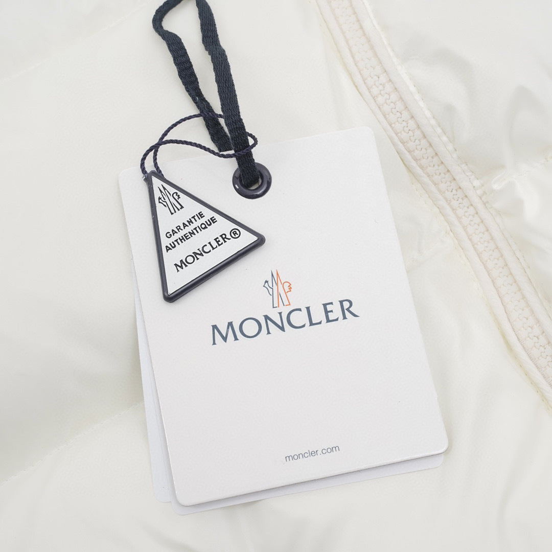 Moncler Embroidered Logo Down Jacket - view 8