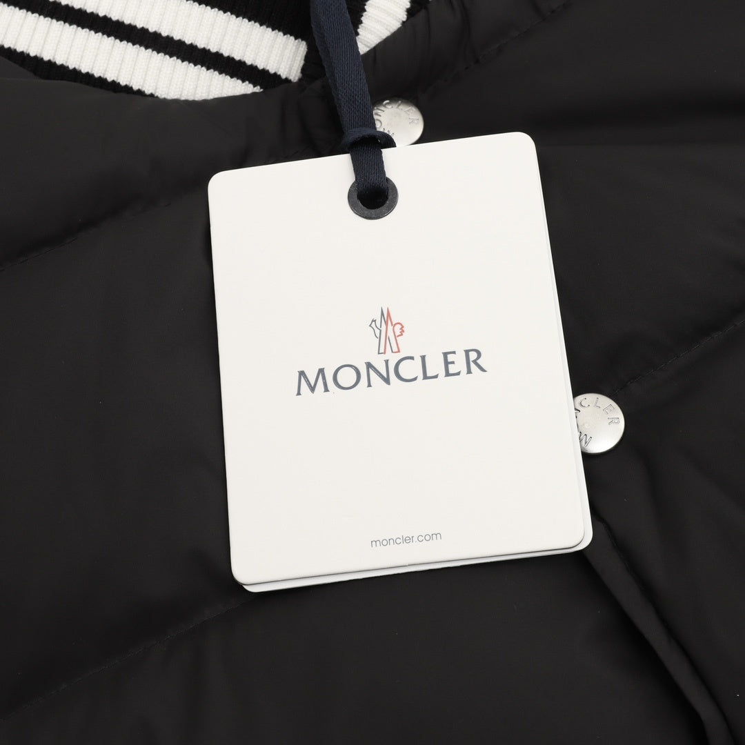 Moncler Zip-Up Lightweight Down Jacket - view 8
