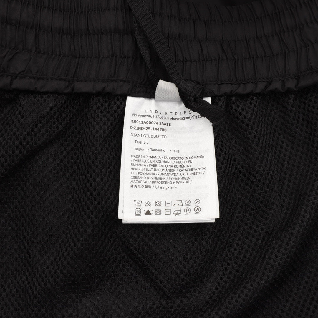 Moncler Zip-Up Short - view 8