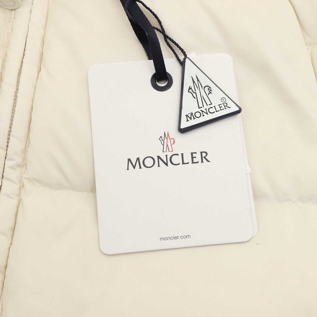 Moncler Women's Zip-Up Down Jacket - view 8