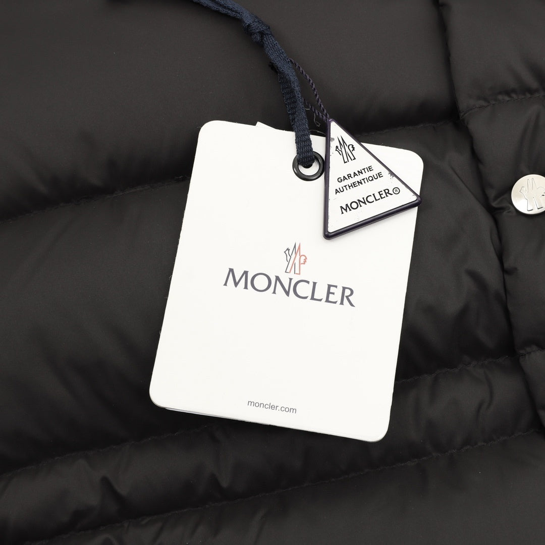 Moncler Hooded Zip-Up Graphic Down Jacket - view 8