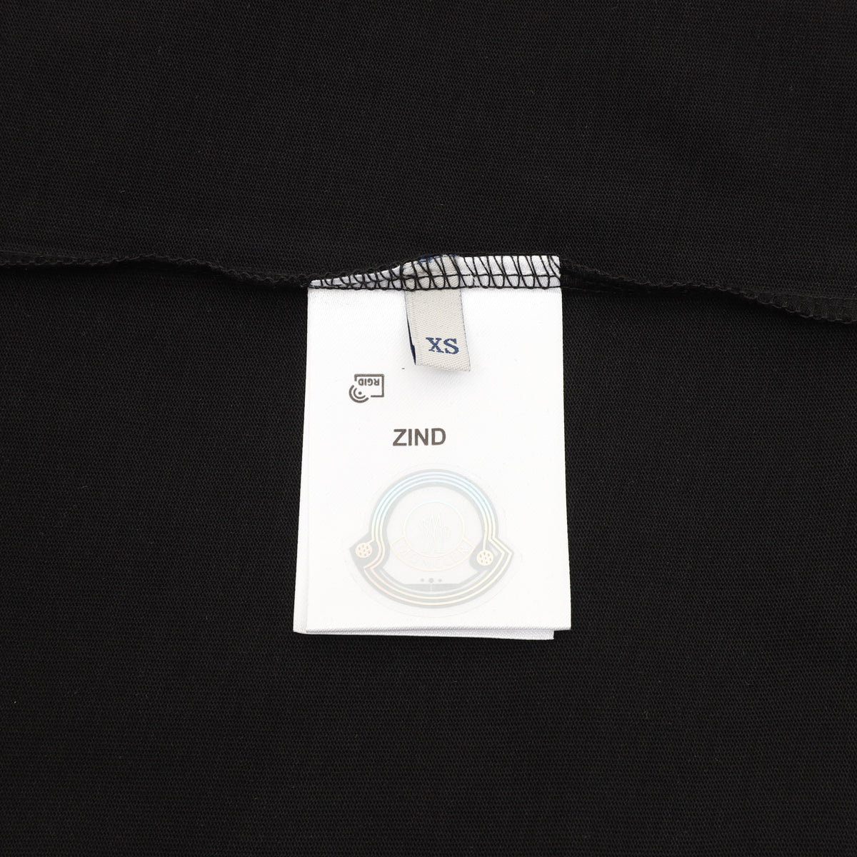 Moncler Embroidered Logo T-Shirt - view 9