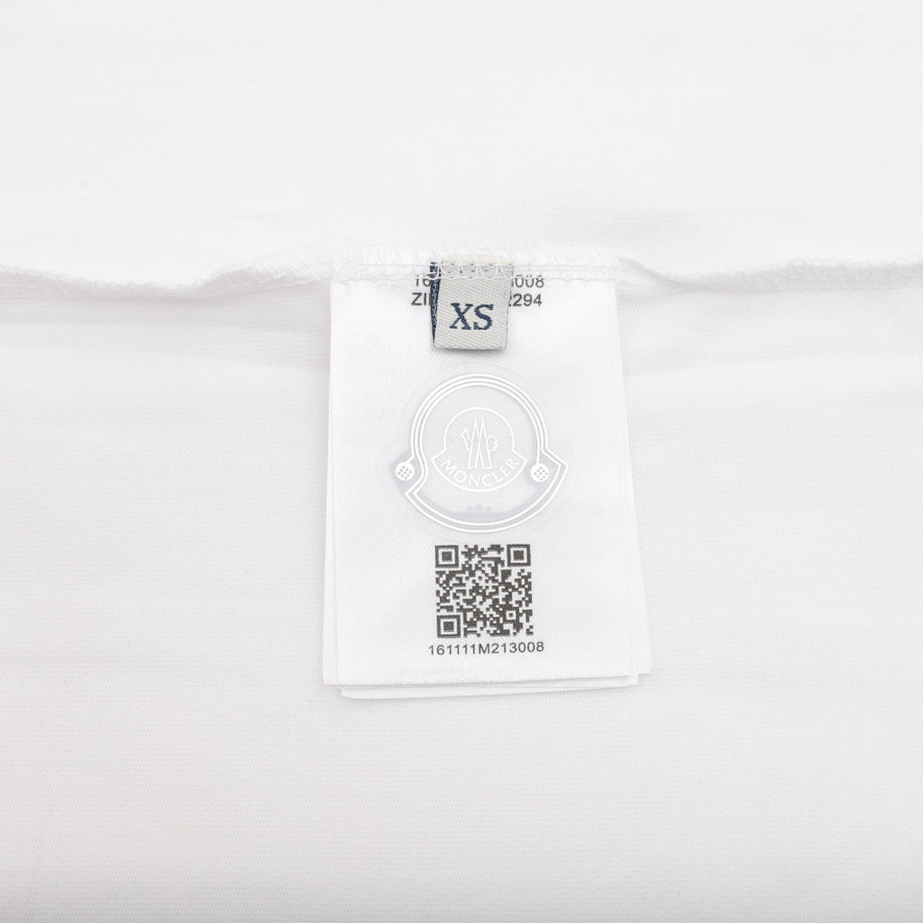Moncler Embroidered Logo T-Shirt - view 9