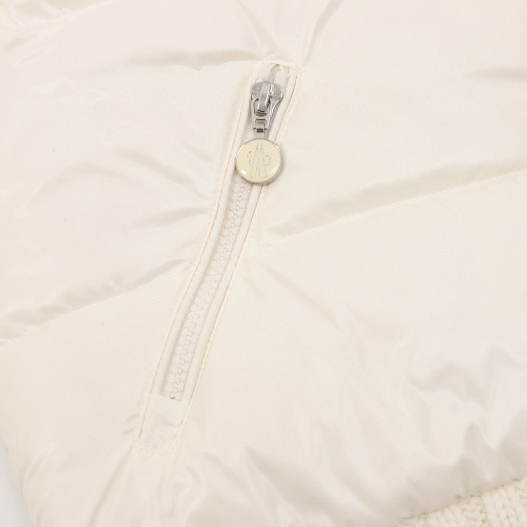 Moncler Embroidered Logo Down Jacket - view 9