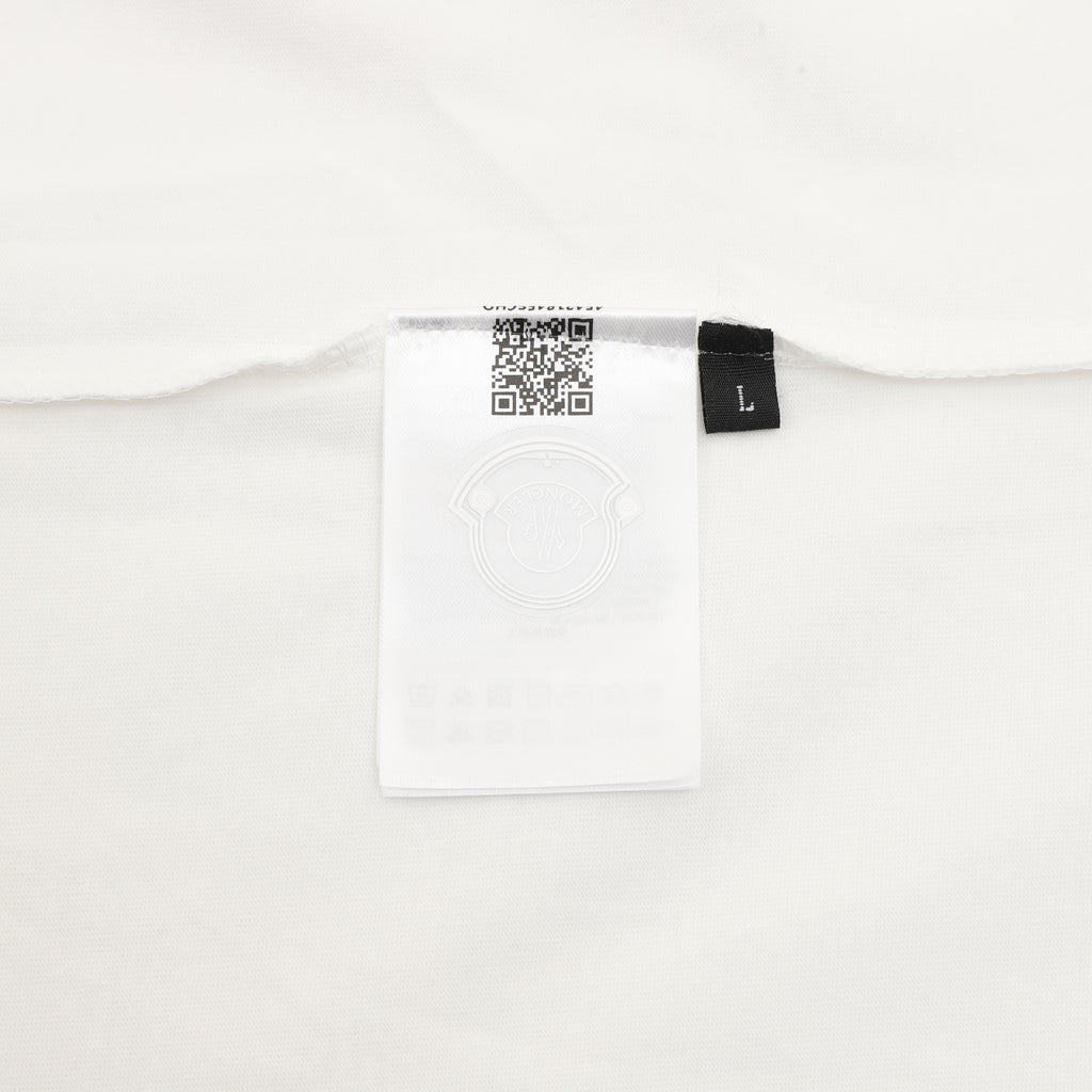 Moncler Graphic Logo T-Shirt - view 9