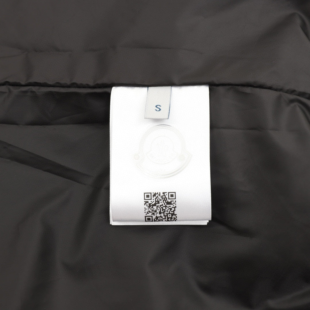 Moncler Zip-Up Jacket - view 9