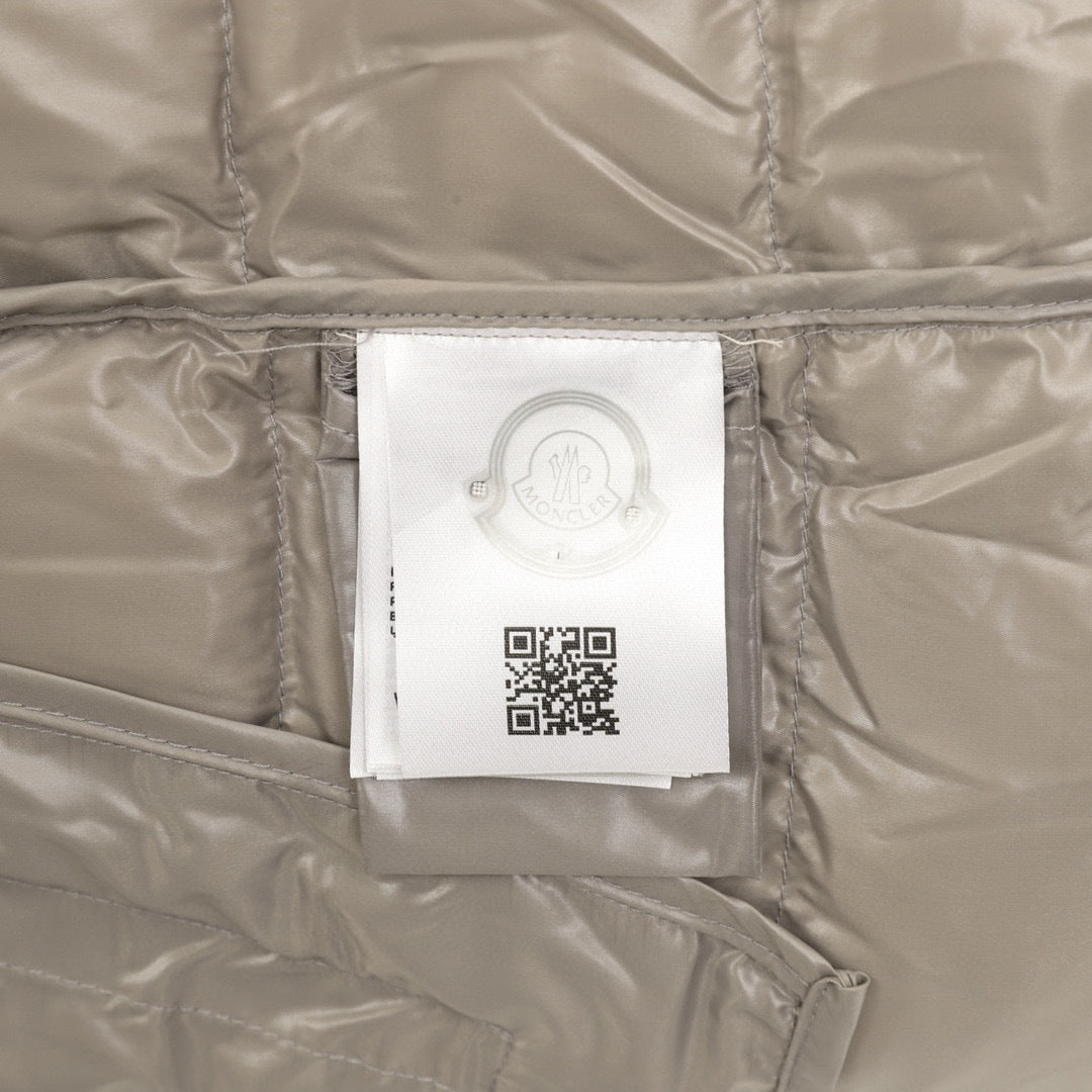 Moncler Down Jacket - view 9