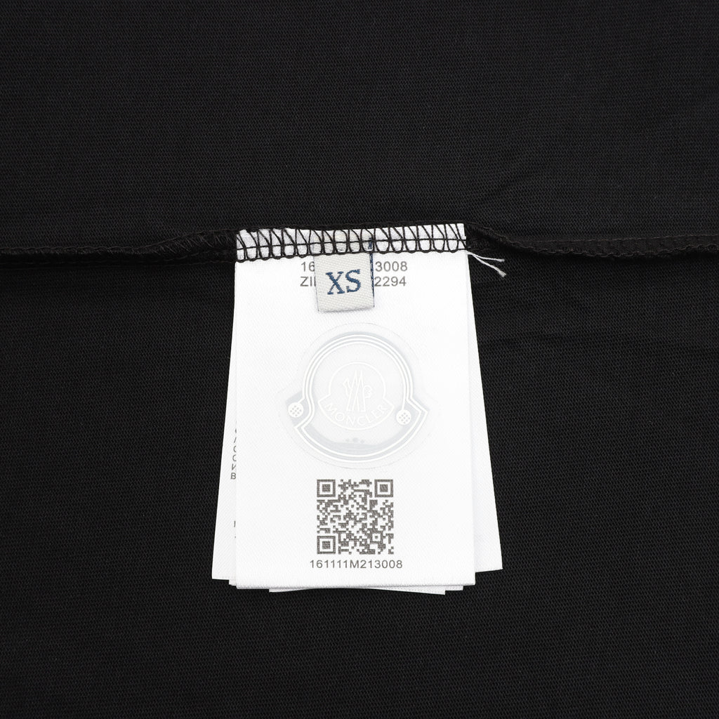 Moncler Embroidered Logo T-Shirt - view 9