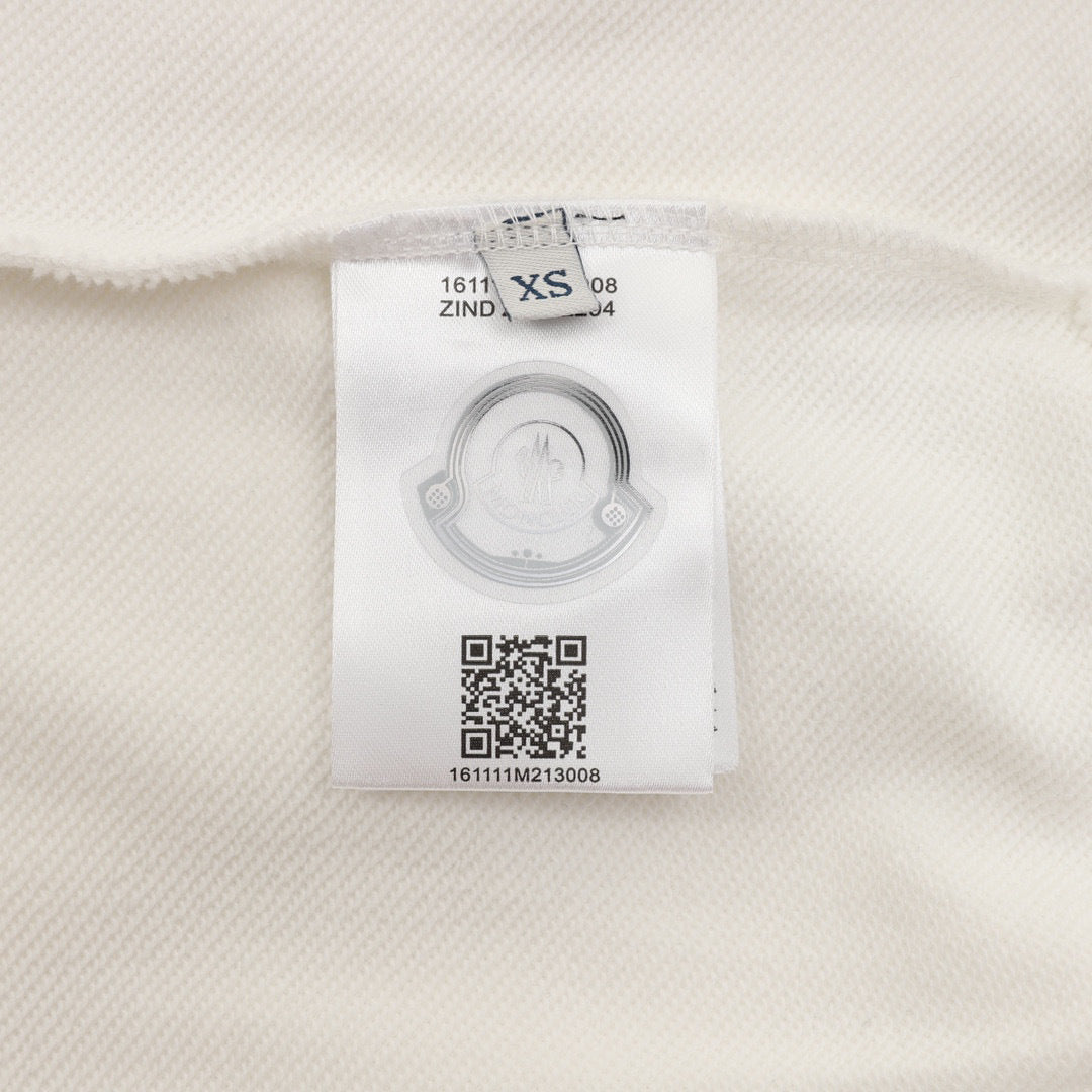 Moncler Hooded Logo Lightweight Hoodie - view 9