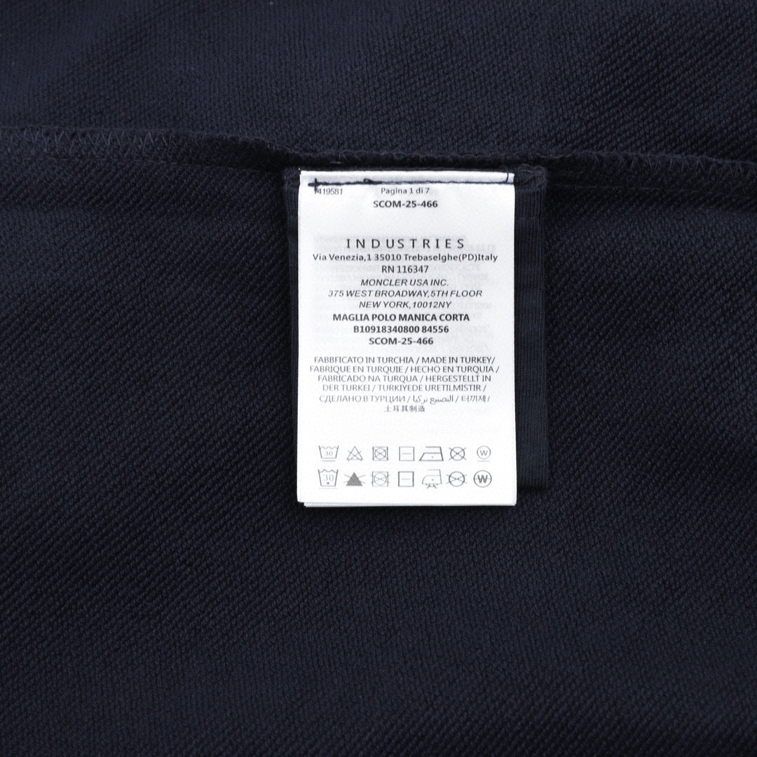 Moncler Graphic Sweatshirt - view 9