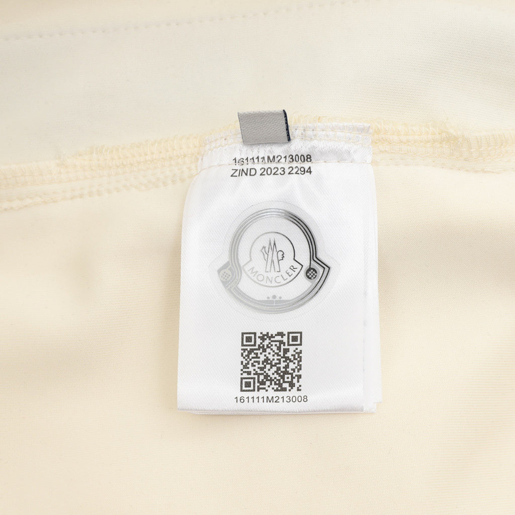 Moncler Logo Short - view 9