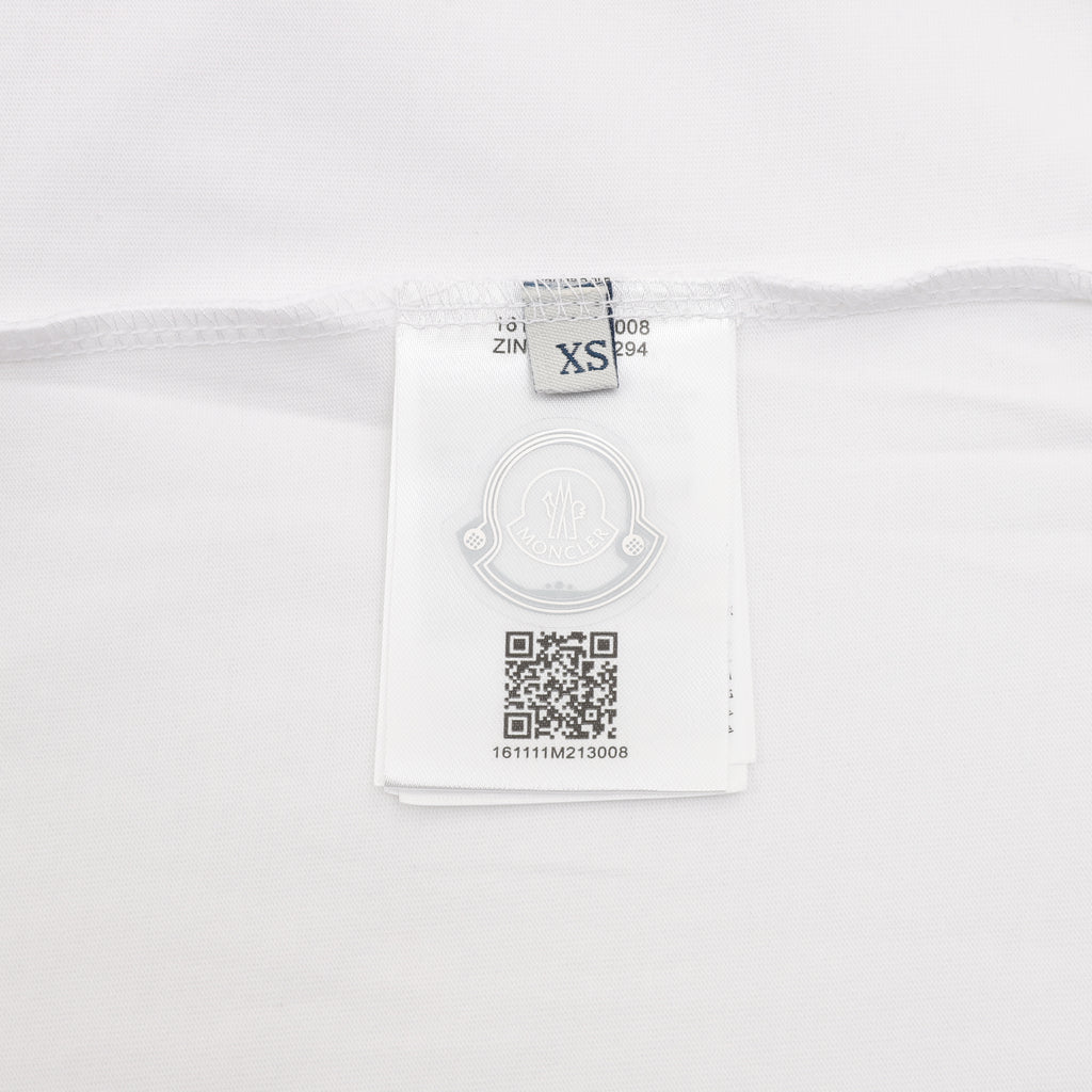 Moncler Embroidered Logo T-Shirt - view 9